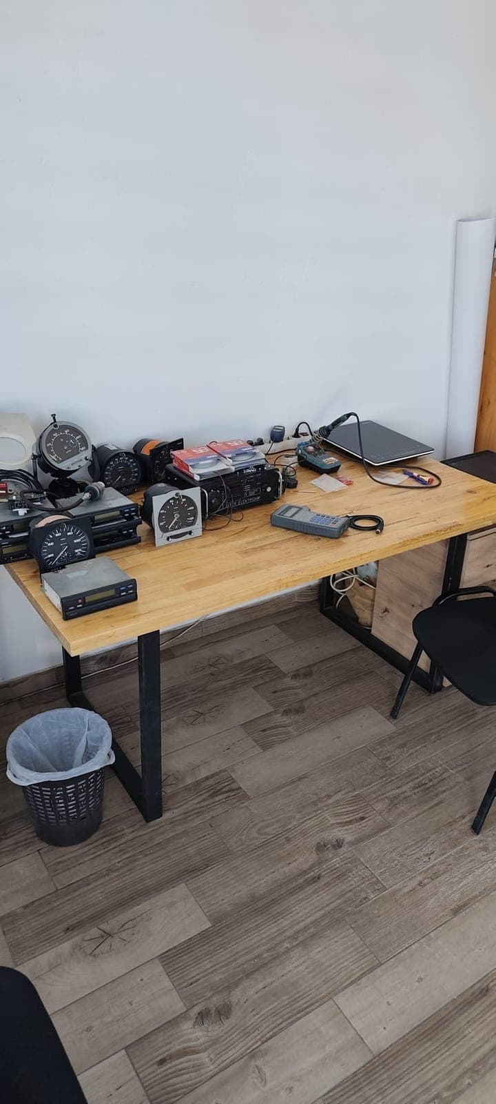 Tahografi i oprema za kalibraciju na radnom stolu
